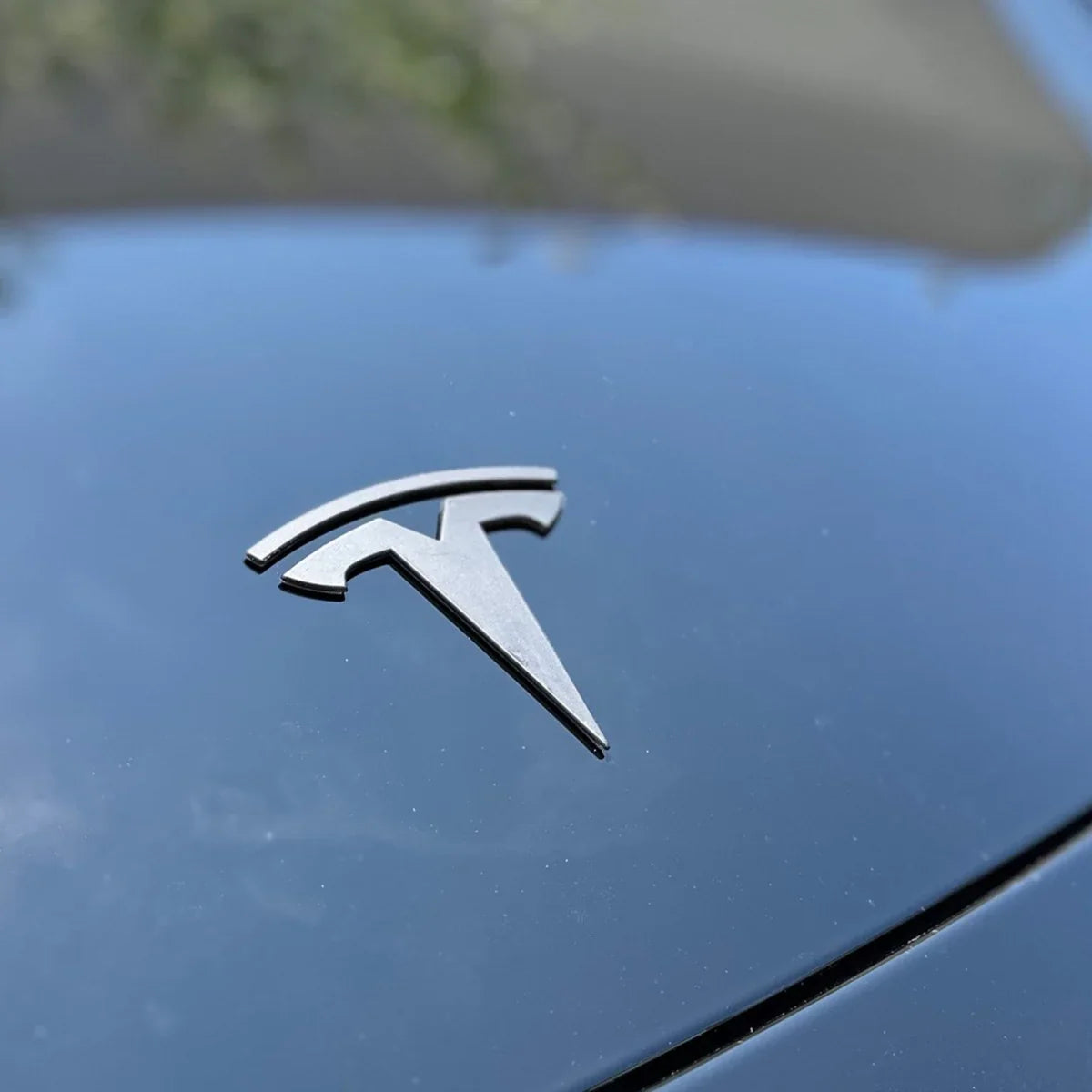 Tesla Emblem Motorhuv Krom